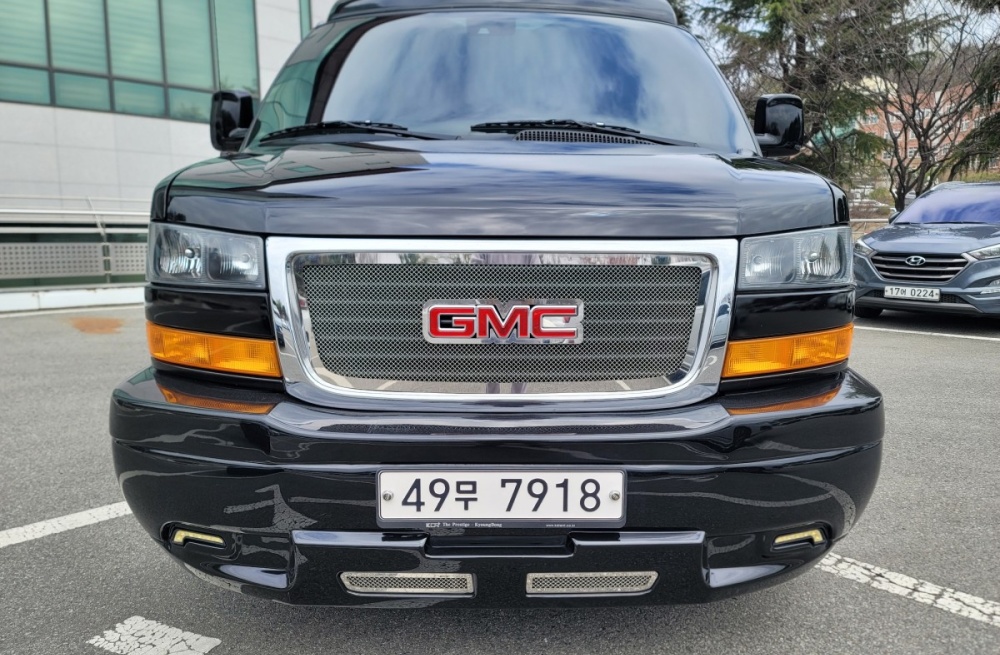 GMC Savannah