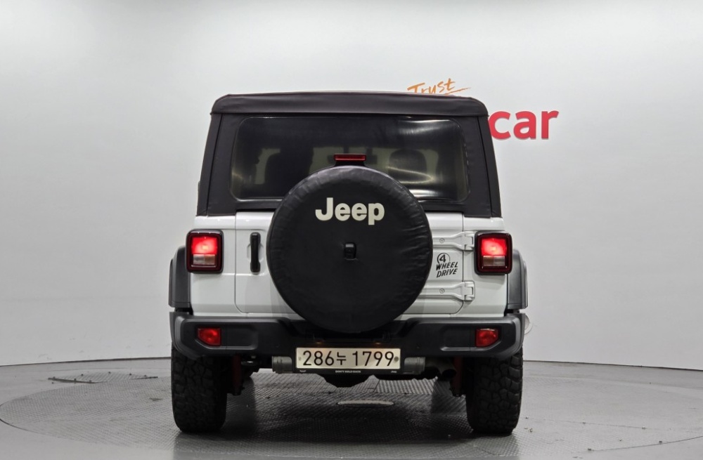 Jeep Wrangler (JL)