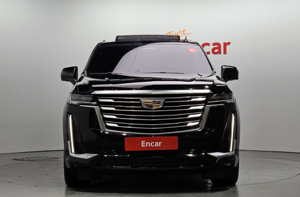 Cadillac Escalade 5th Gen