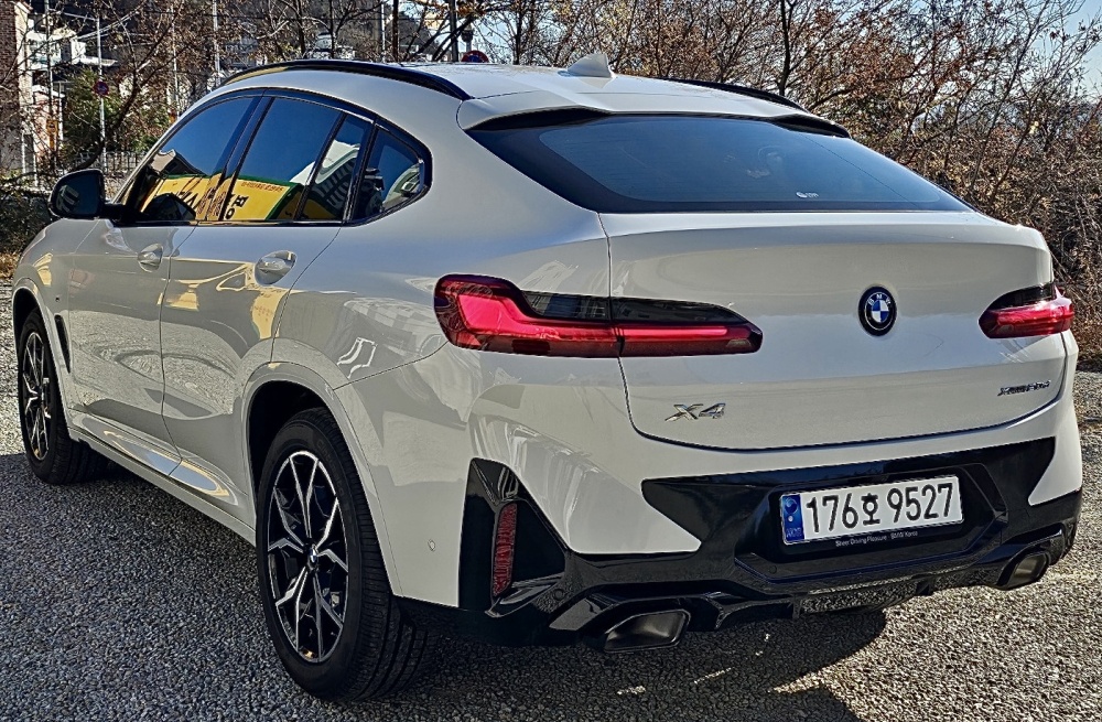 BMW X4 (G02)