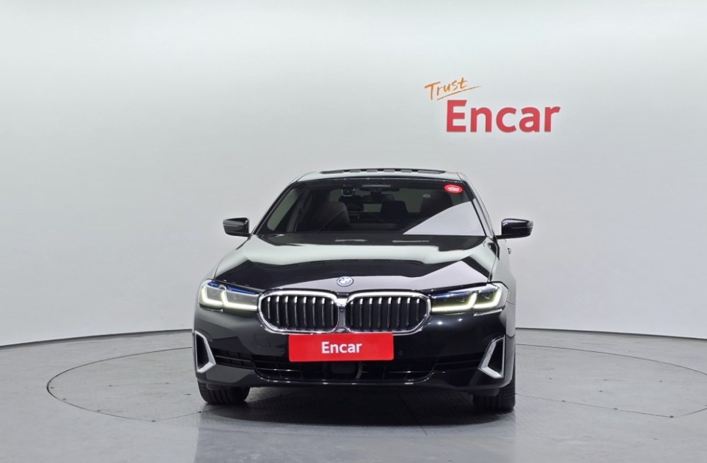 BMW 5 series (G30)