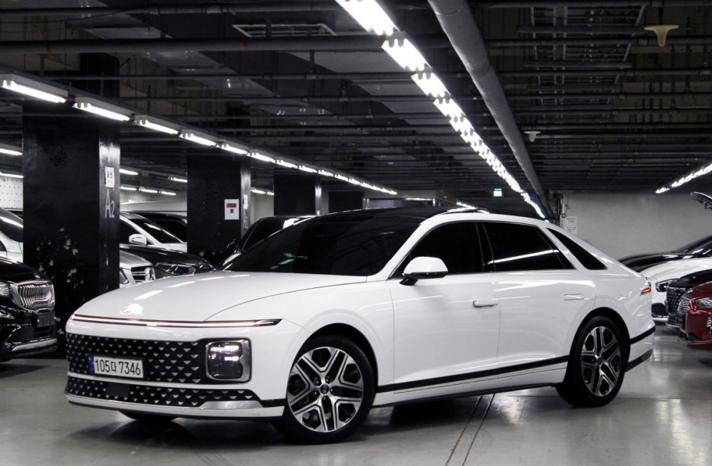 Hyundai Grandeur (GN7)