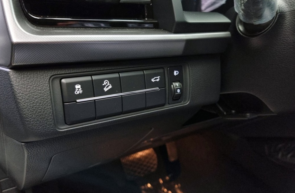 KG Mobility (Ssangyong) Rexton New Arena