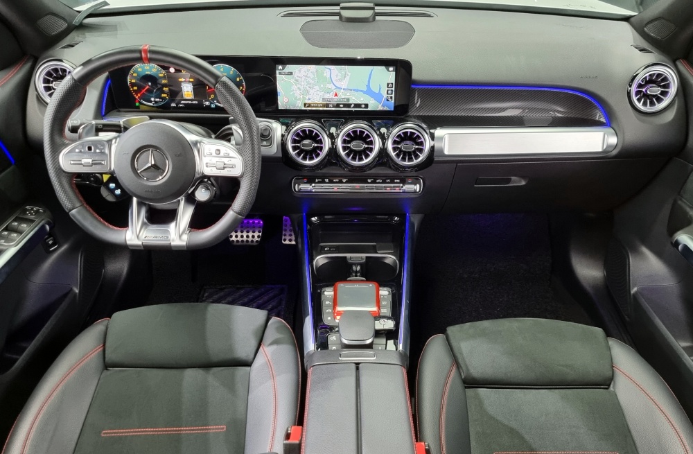 Mercedes-Benz GLB-Class X247