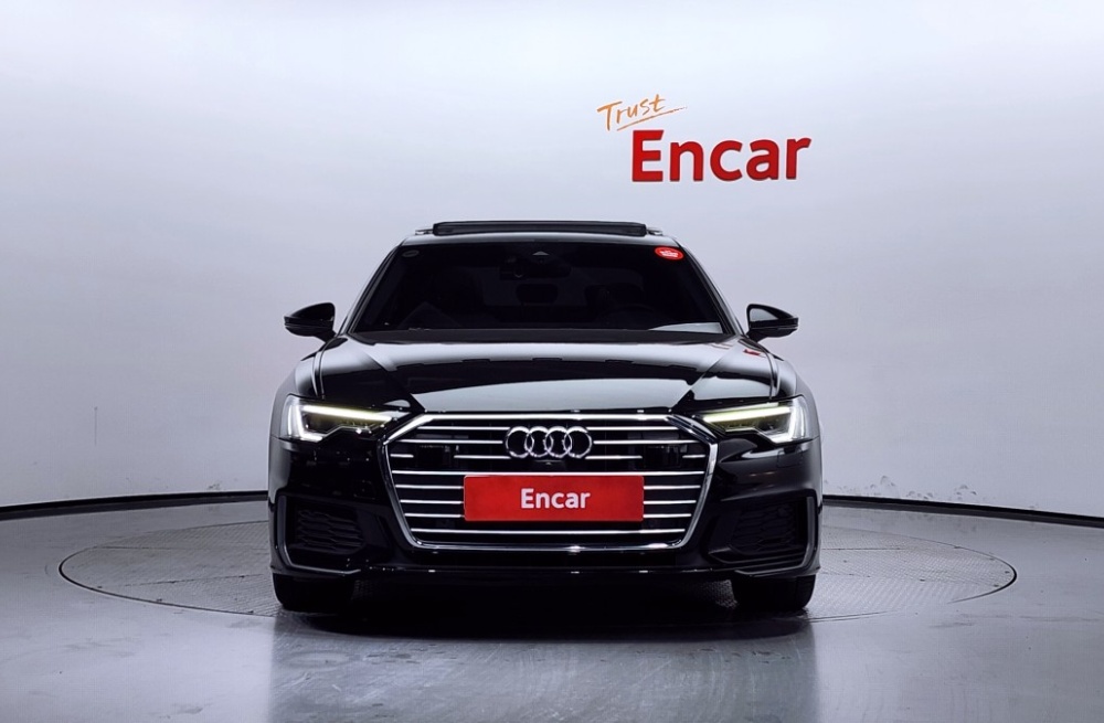 Audi A6 (C8)