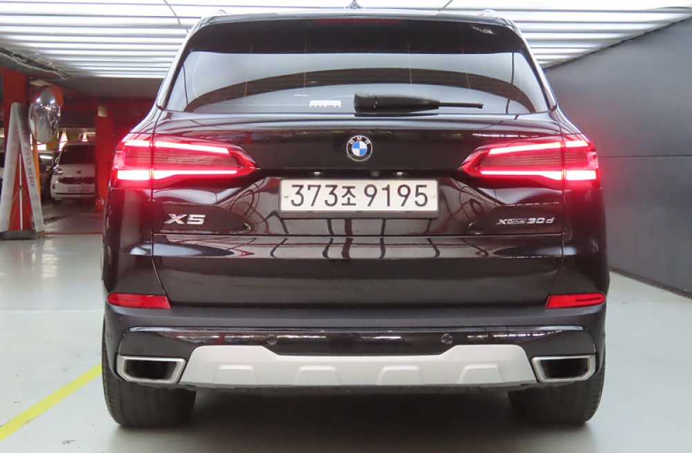 BMW X5 (G05)