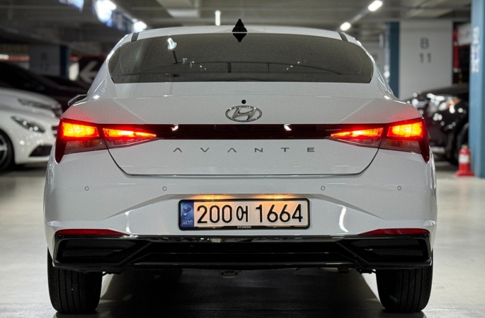 Hyundai Avante (CN7)