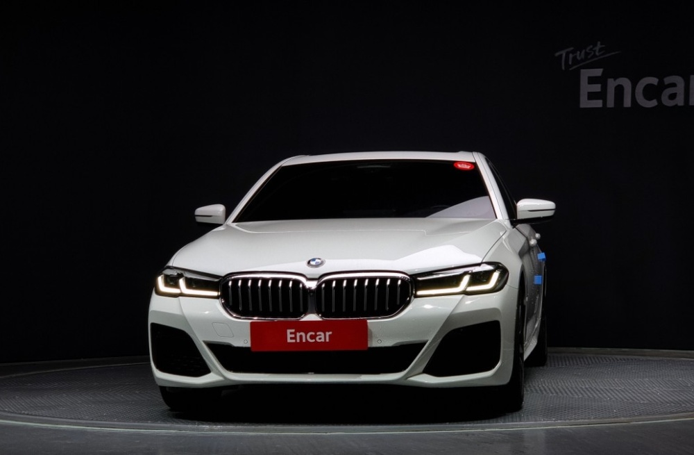 BMW 5 series (G30)