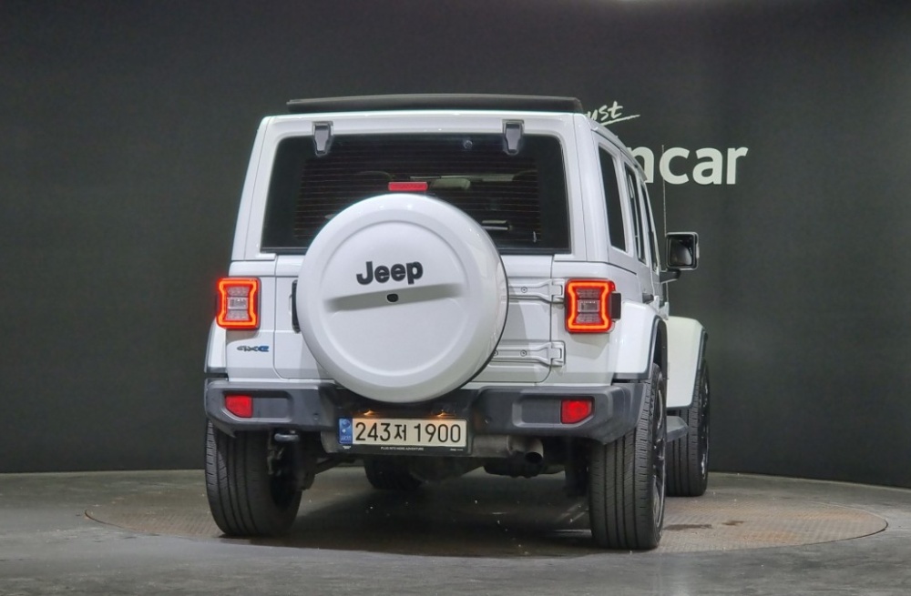 Jeep Wrangler (JL)