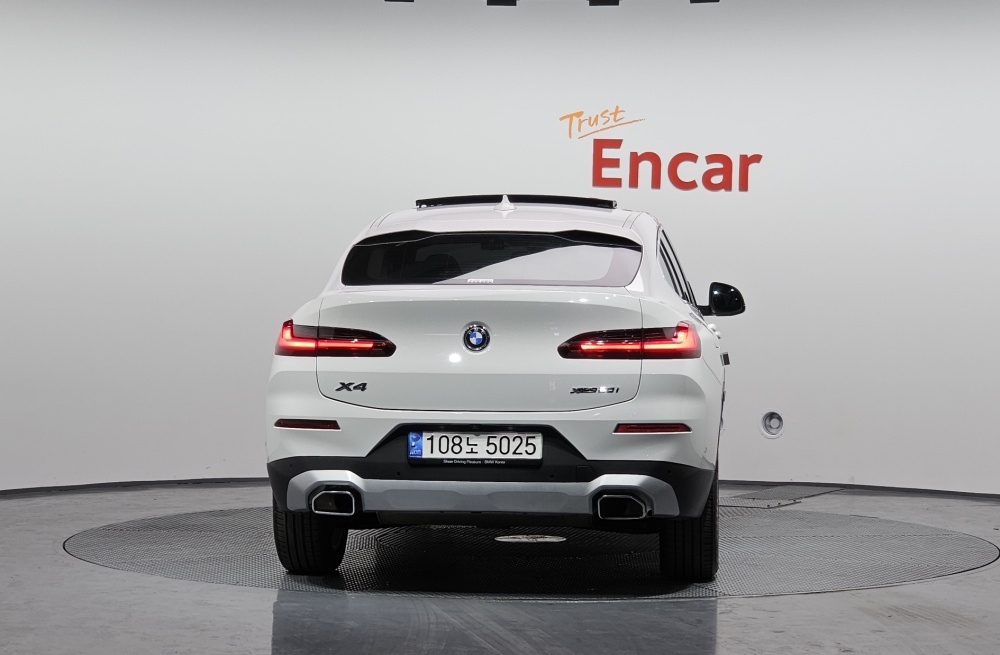 BMW X4 (G02)