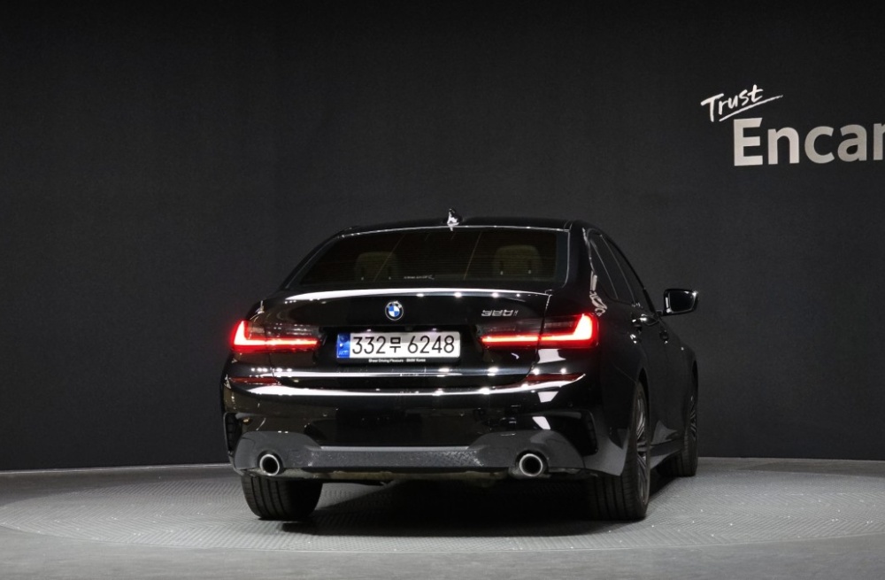 BMW 3 Series (G20)