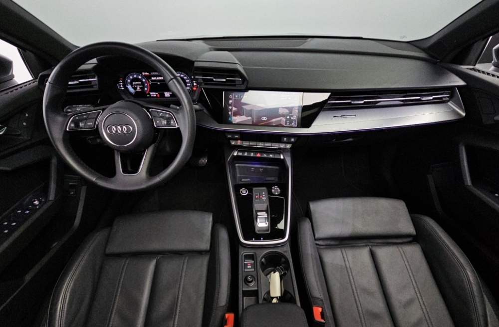 Audi A3 (8Y)