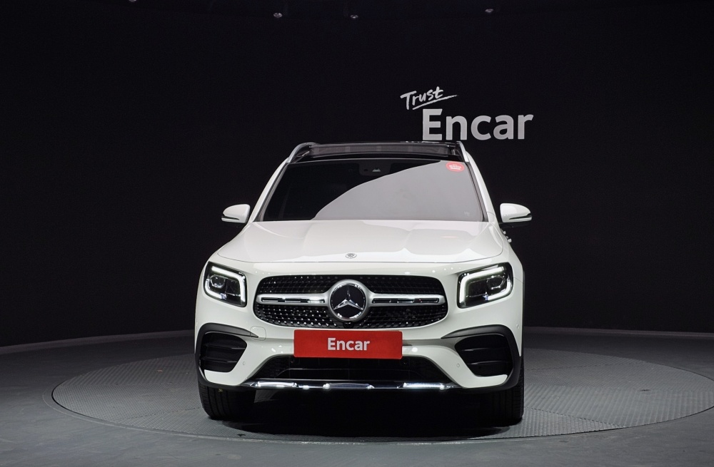 Mercedes-Benz GLB-Class X247