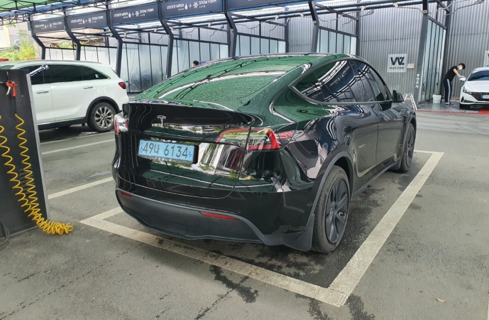 Tesla model Y