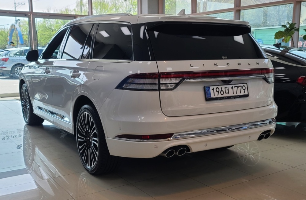 Lincoln Aviator 2nd generation