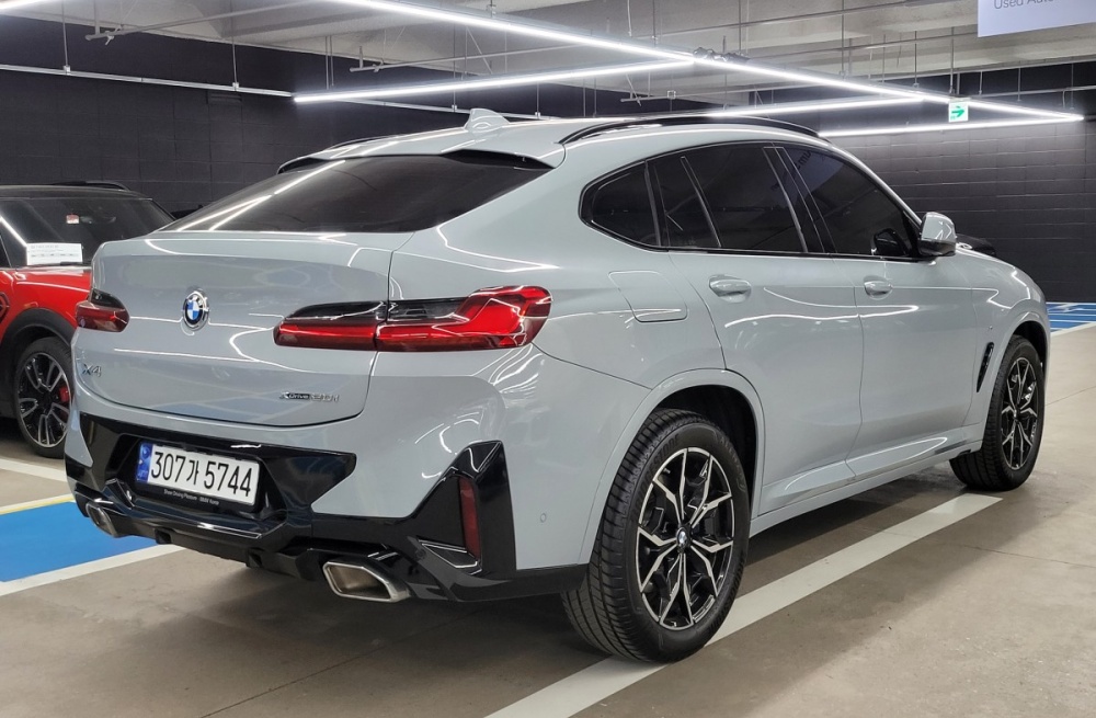 BMW X4 (G02)