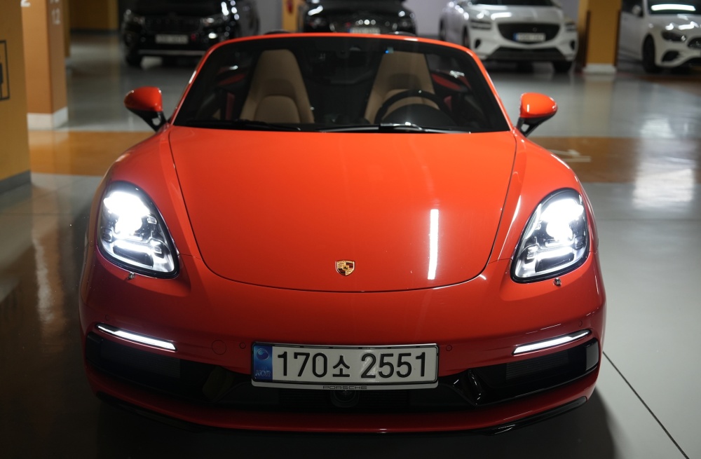 Porsche 718 boxster