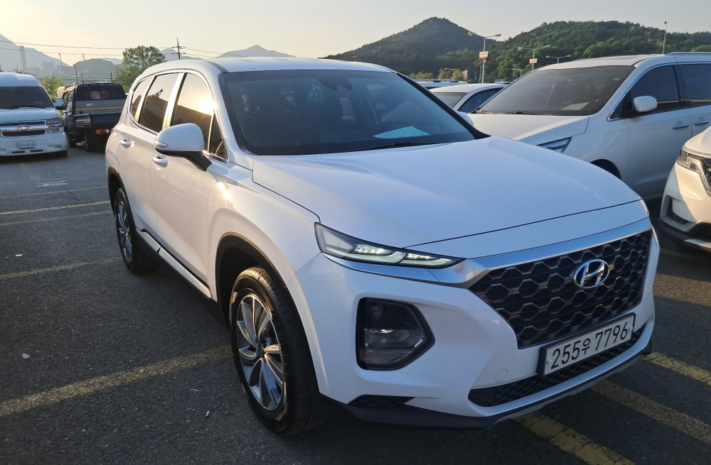 Hyundai Santa Fe TM