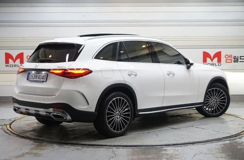 Mercedes-Benz GLC-Class X254