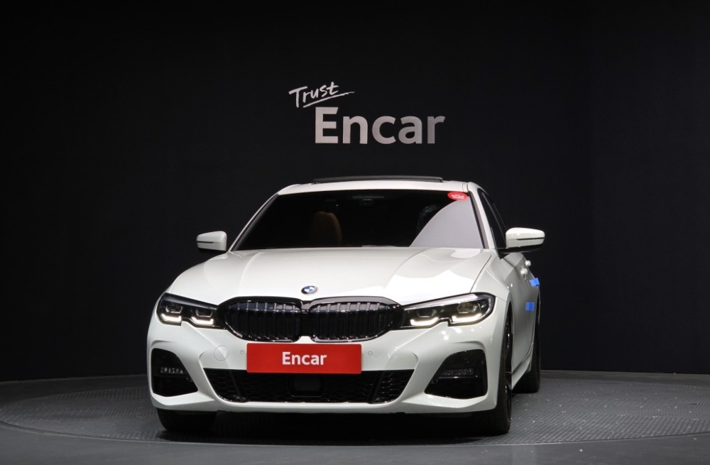 BMW 3 Series (G20)