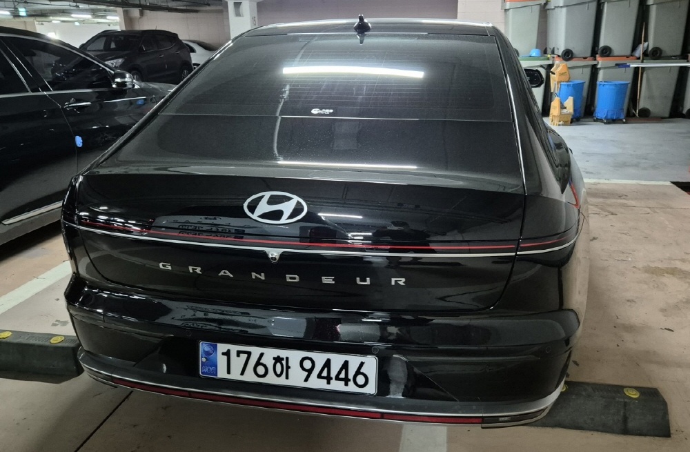 Hyundai Grandeur (GN7)