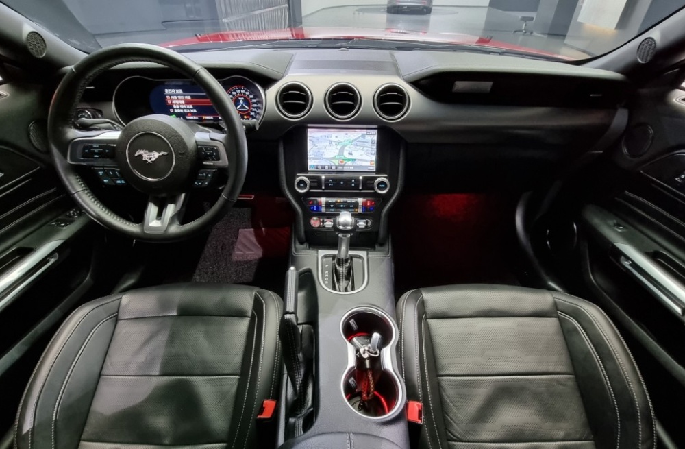 Ford mustang