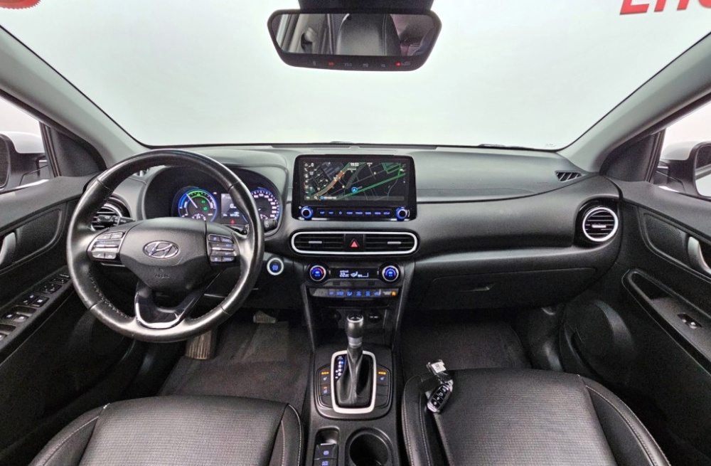 Hyundai kona hybrid