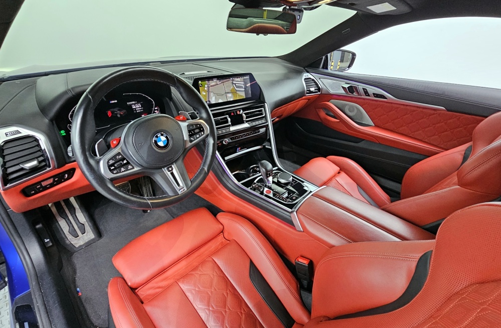 BMW M8 (G15)