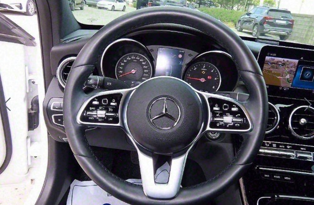 Mercedes-Benz C-Class W205