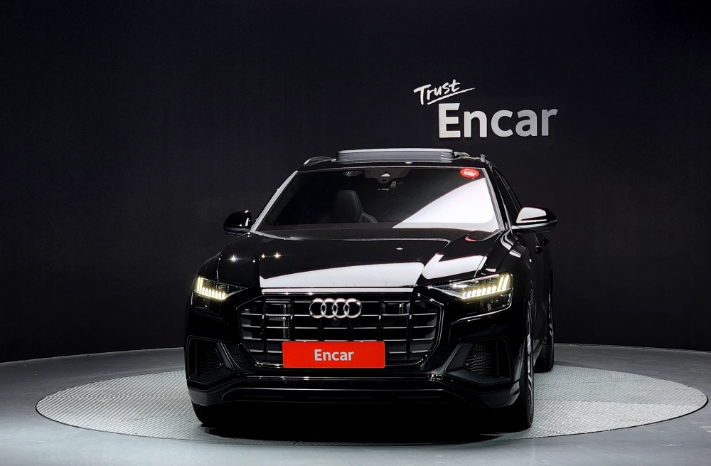 Audi Q8 (4M)