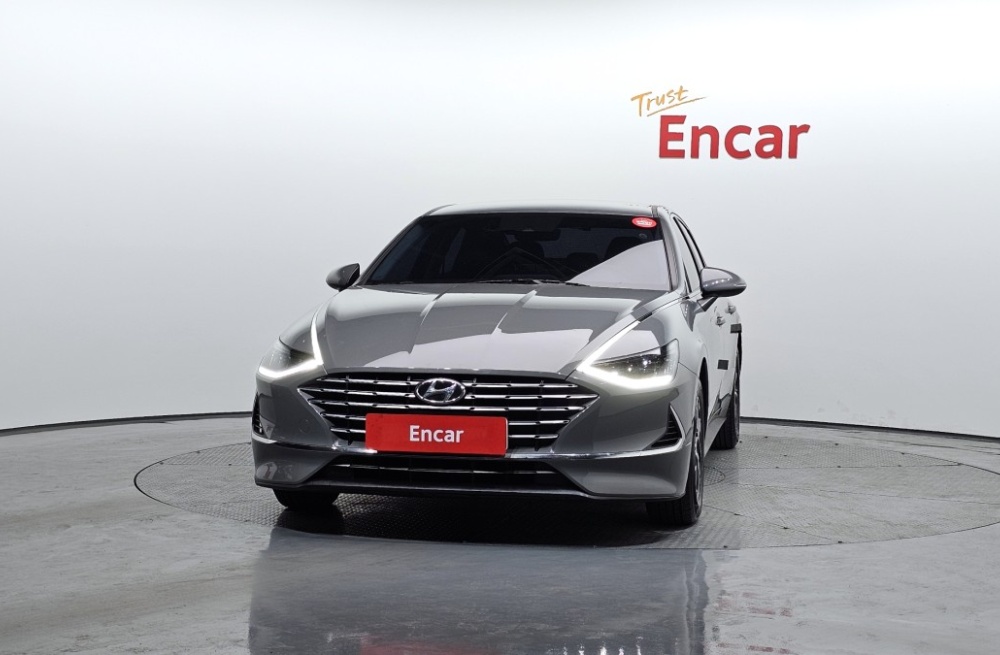 Hyundai Sonata Hybrid (DN8)