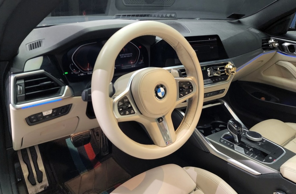 BMW 4 series (G22)