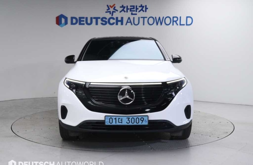 Mercedes-Benz EQC-N293