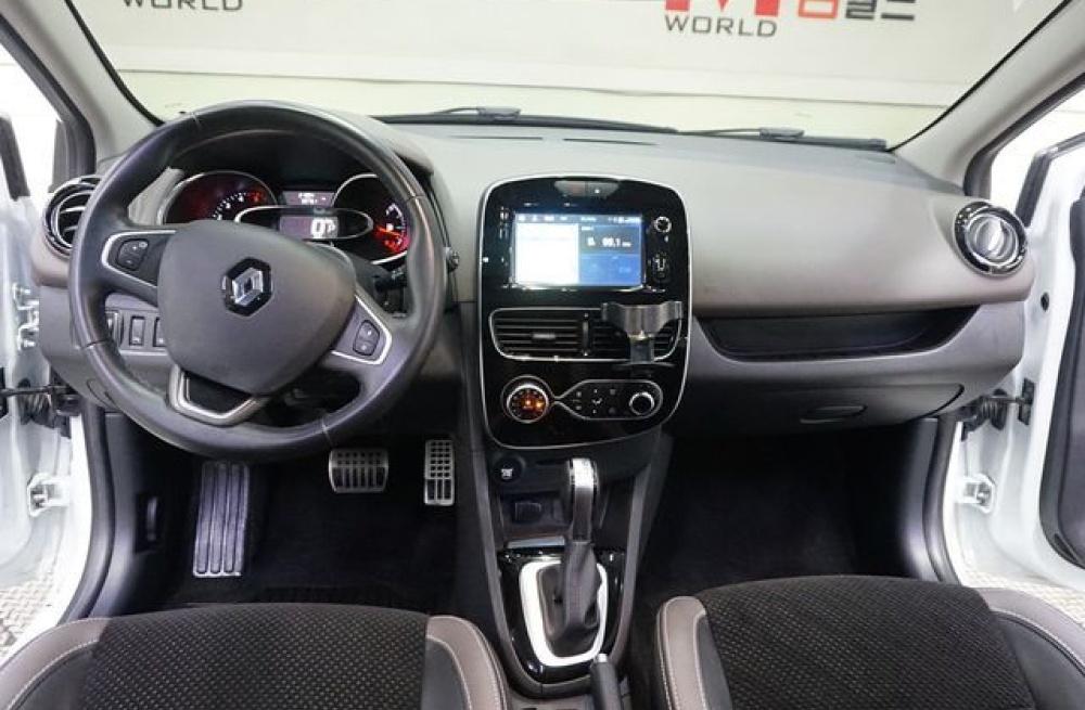 Renault Korea (Samsung) Clio