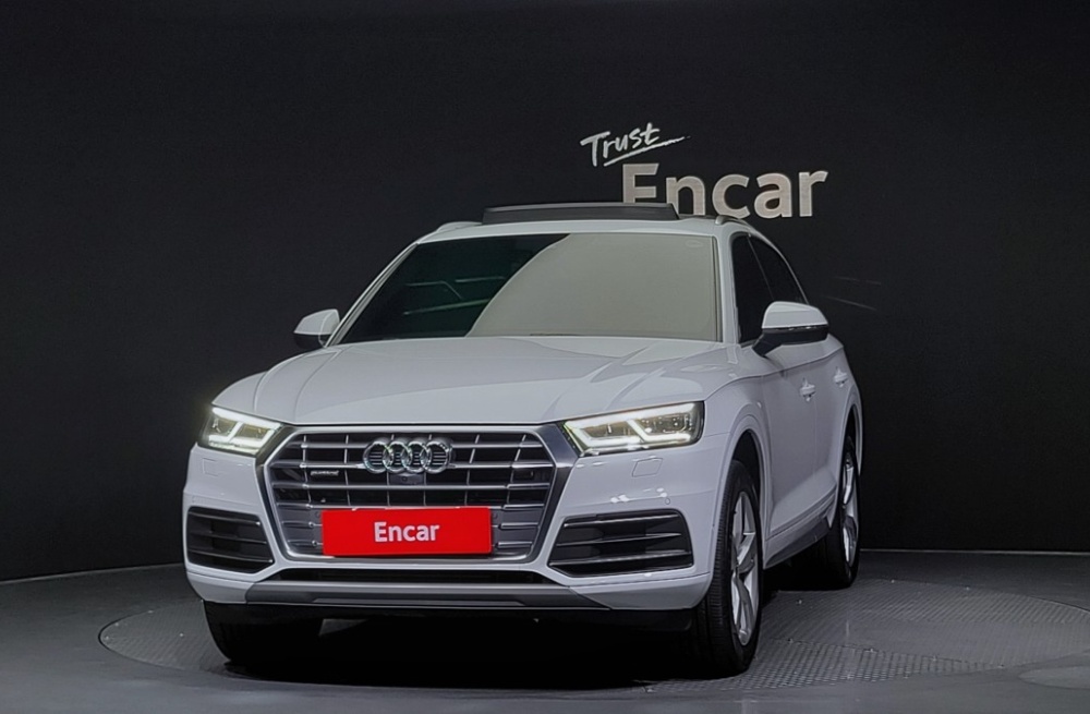Audi Q5 (FY)