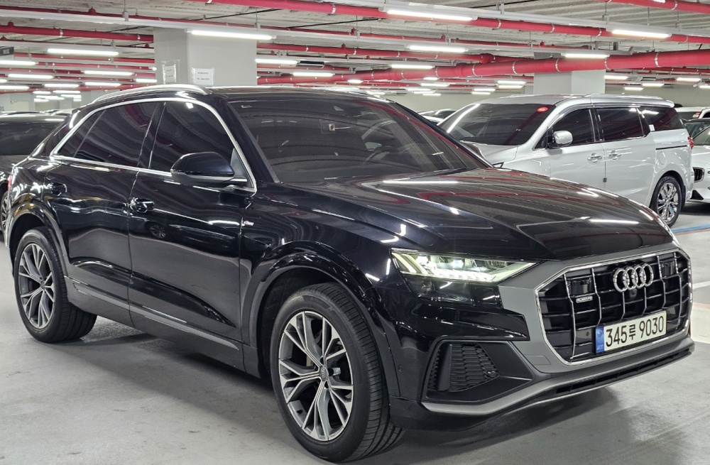 Audi Q8 (4M)