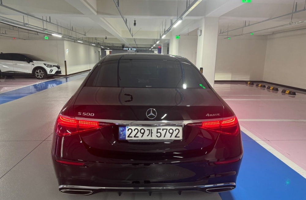 Mercedes-Benz S-Class W223