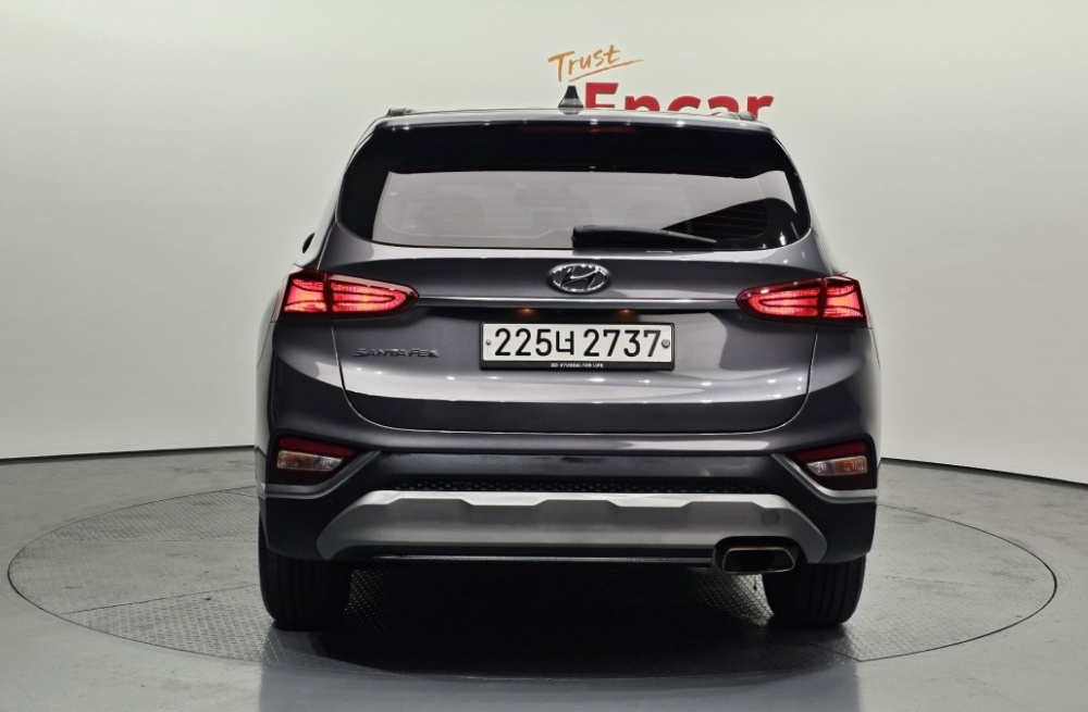 Hyundai Santa Fe TM
