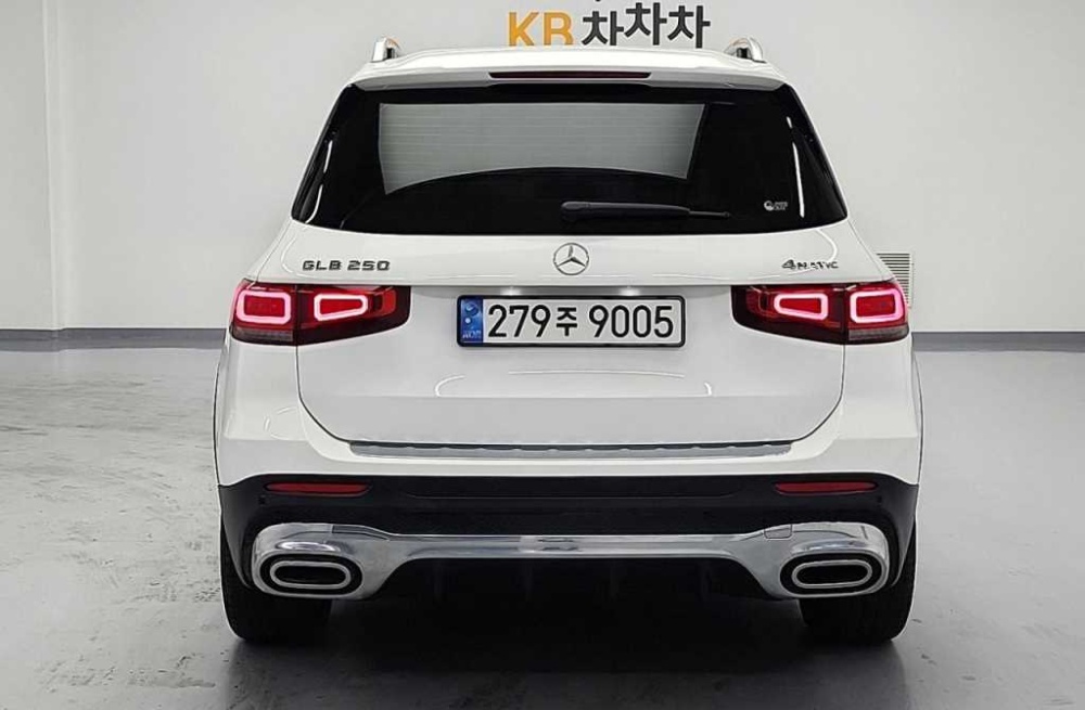 Mercedes-Benz GLB-Class X247