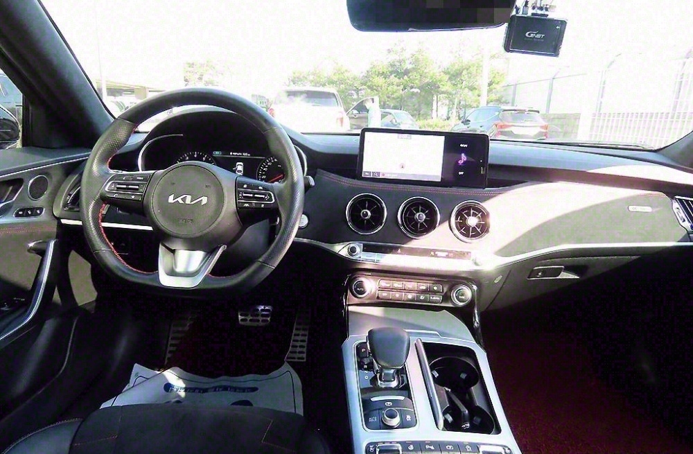 Kia Stinger Meister