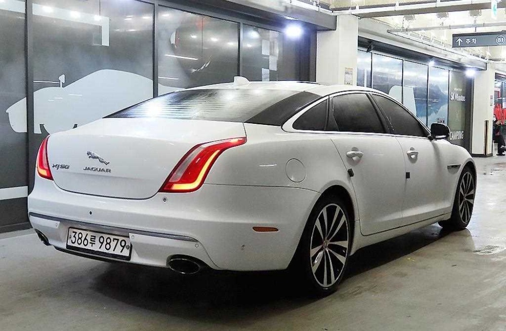 Jaguar All New XJ