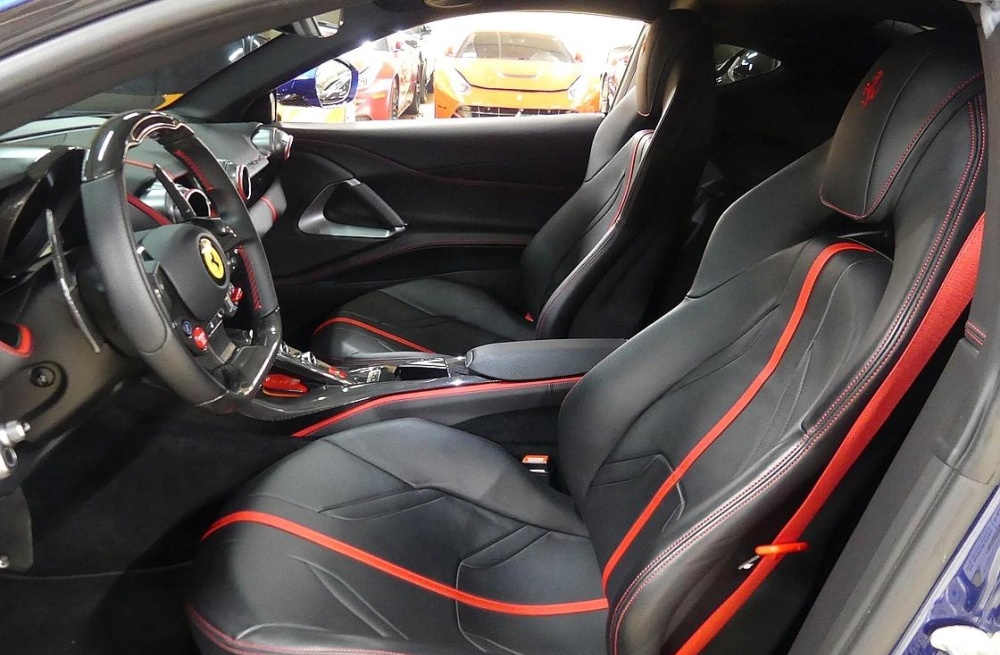 Ferrari 812 super fast