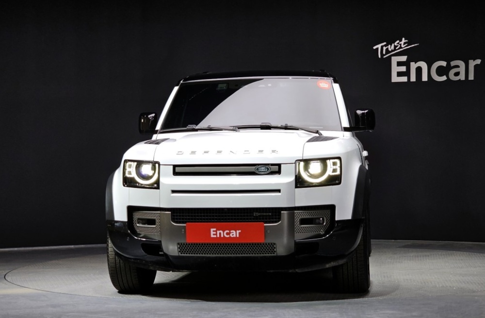 Land rover Defender (L663)