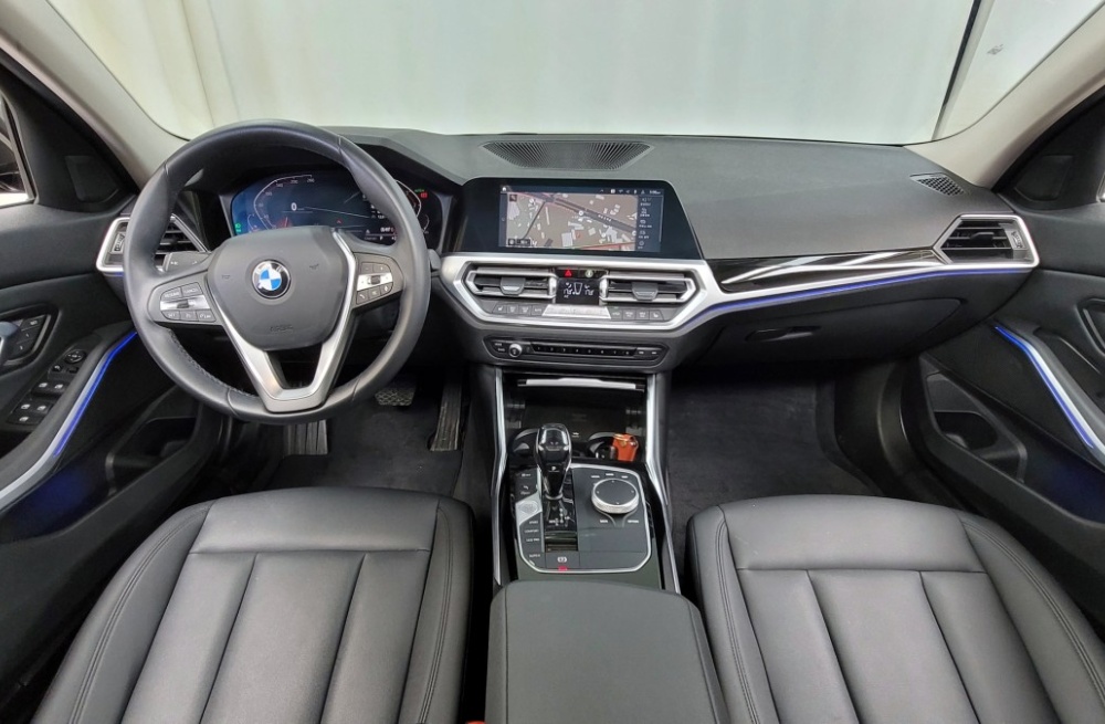 BMW 3 Series (G20)