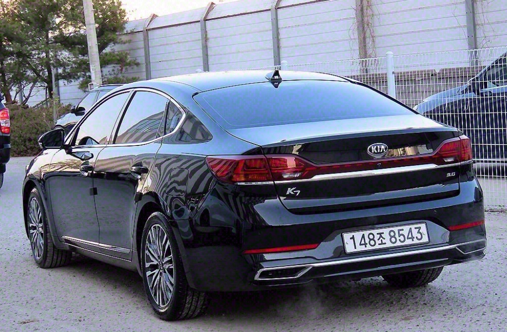 Kia K7 Premier