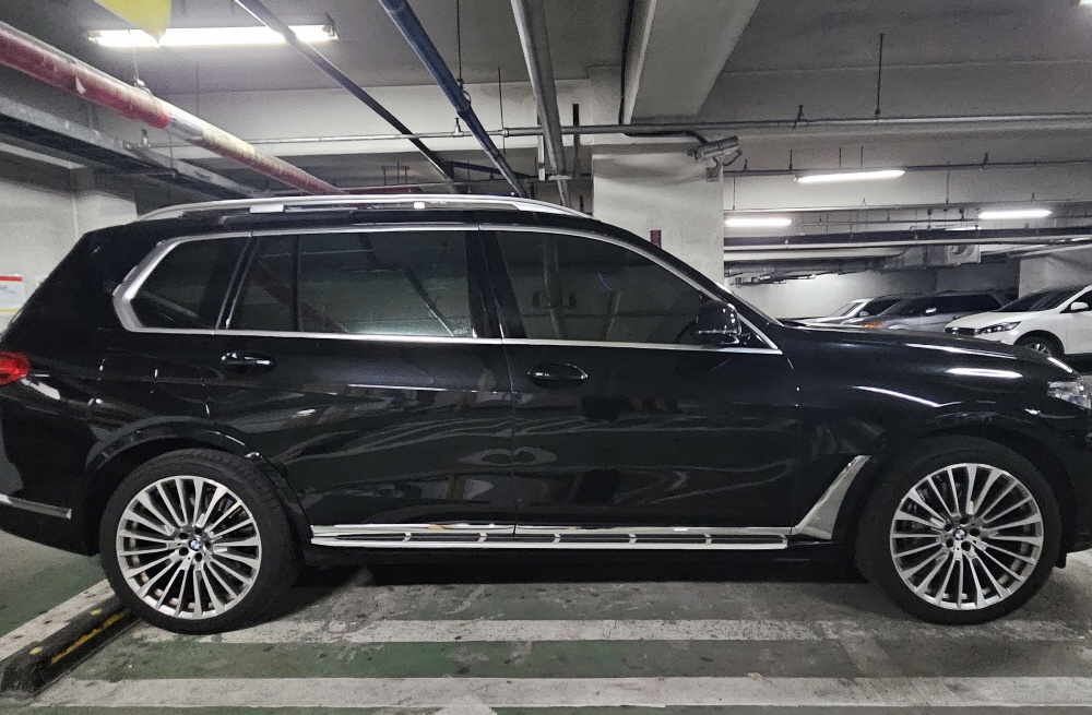 BMW X7 (G07)