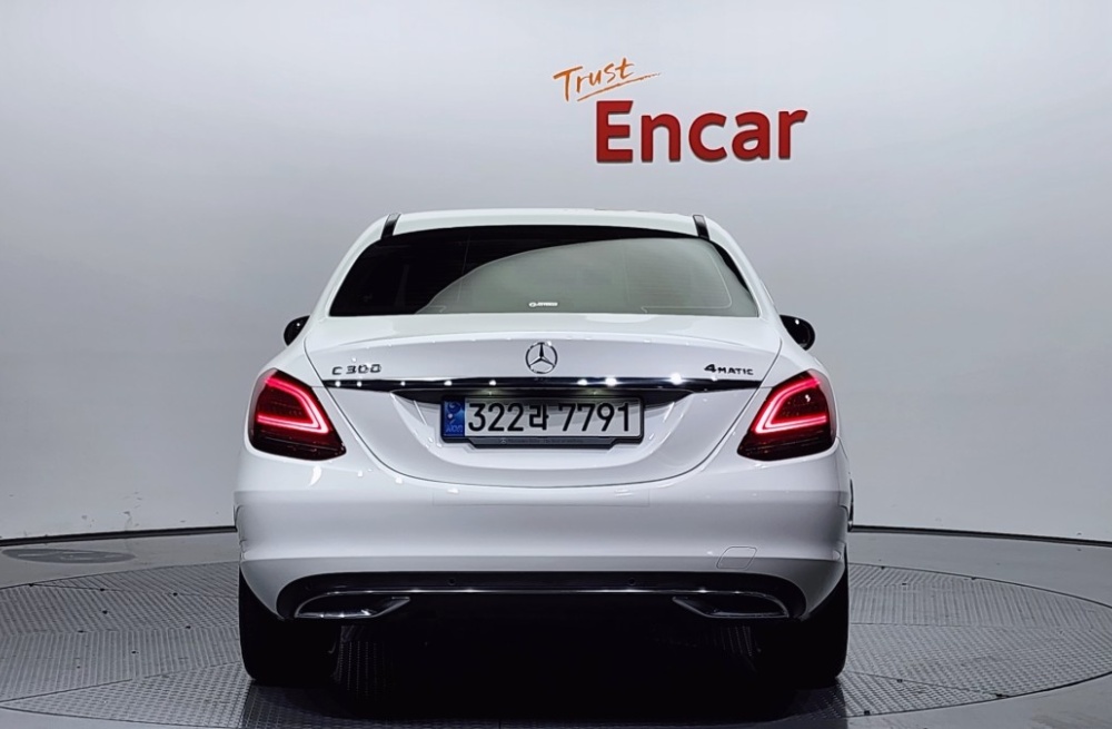 Mercedes-Benz C-Class W205