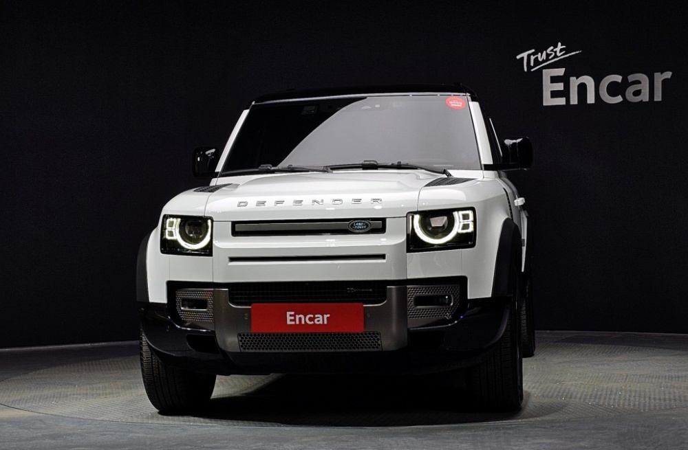 Land rover Defender (L663)