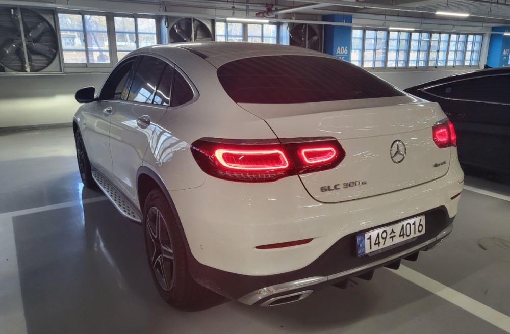 Mercedes-Benz GLC-Class X253