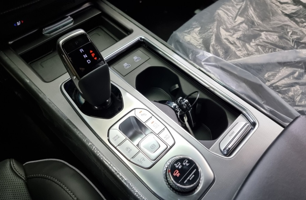 KG Mobility (Ssangyong) Rexton New Arena